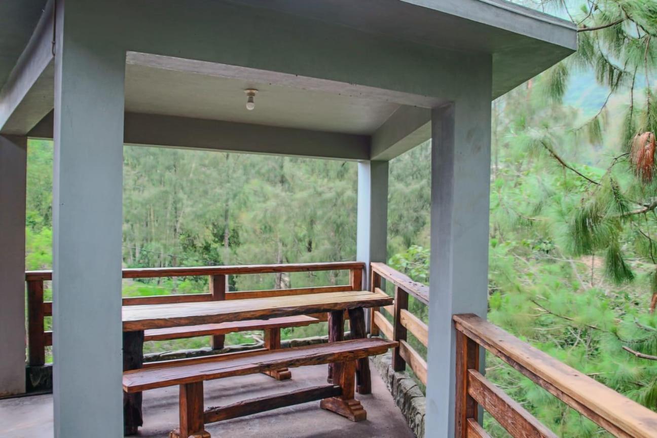 Omah Kayu Bromo Villa Ngadisari Buitenkant foto